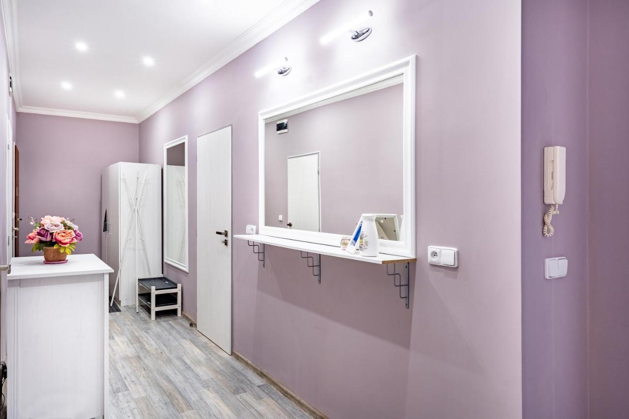 Apartment Happy Family การ์โลวีวารี ภายนอก รูปภาพ