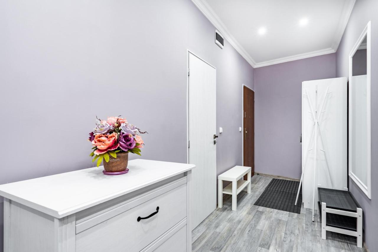 Apartment Happy Family การ์โลวีวารี ภายนอก รูปภาพ